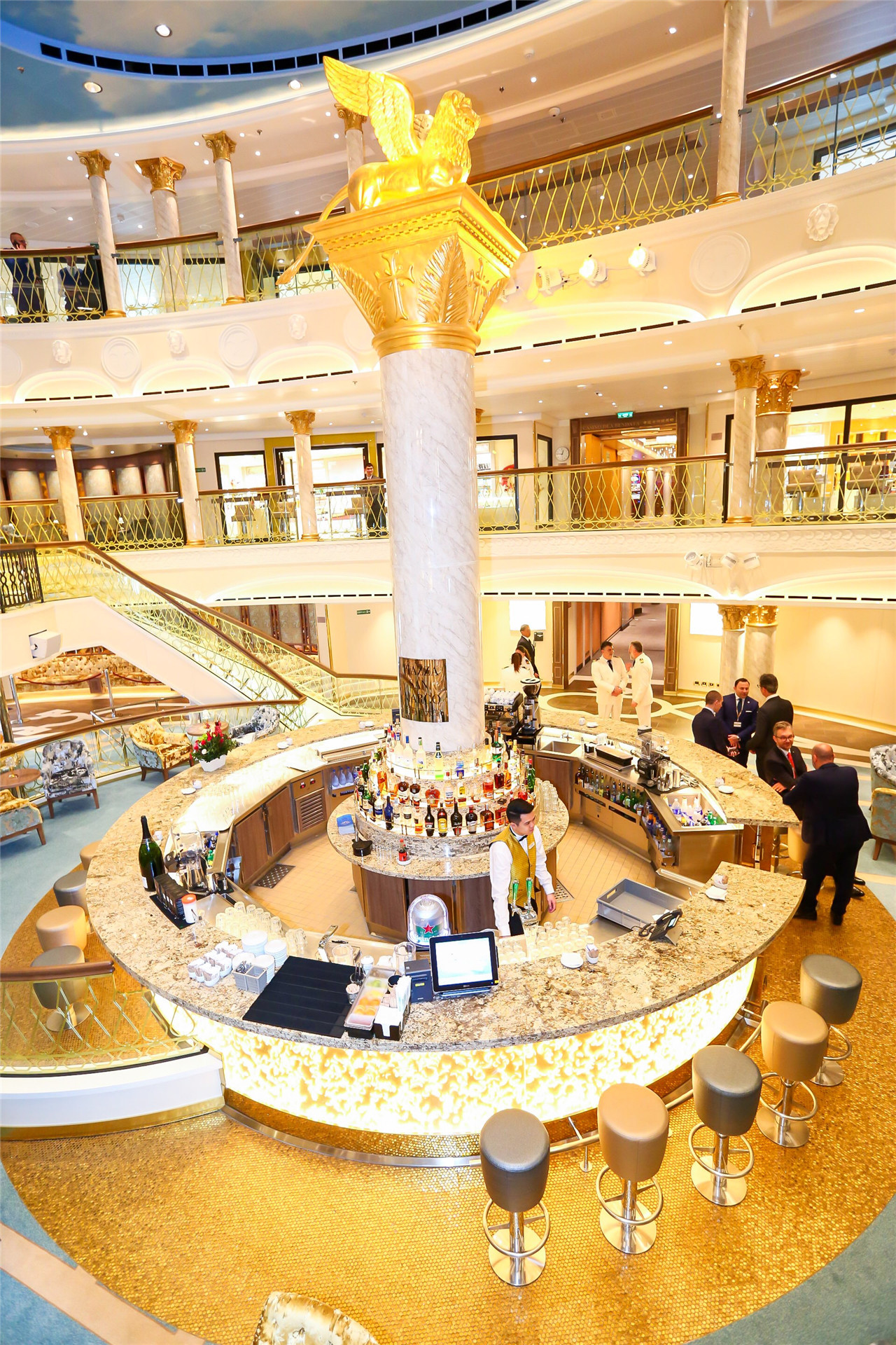 与你开启一场浪漫的邮轮之旅,赴一场浪漫的约会加勒比海盗