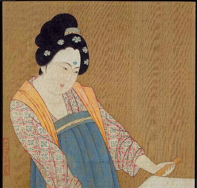 为何说唐代女子服饰的袒露，是古代服饰史上流行的时尚文化？