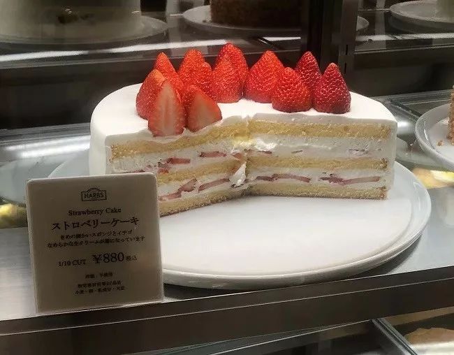 一碰就塌，禁止拍照：这家网红蛋糕店没有少女心