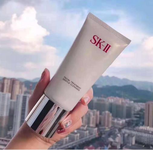 12-15岁学生洗面奶女生大牌,最好用的大牌洗面奶排行第一