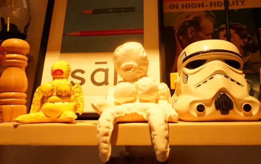 人民公园小南街,人民公园长发魔女