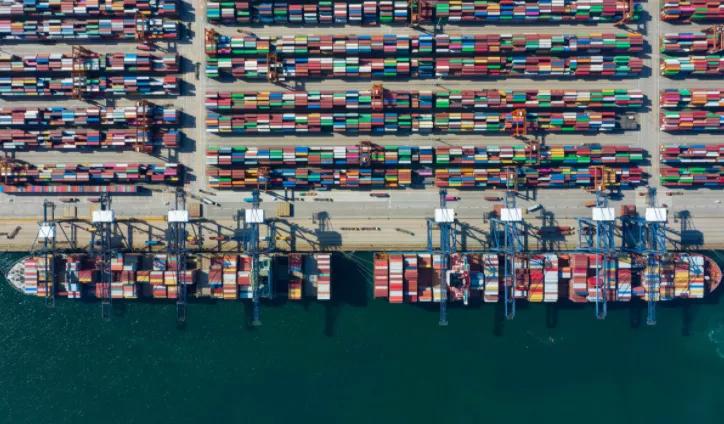 运费暴涨对外贸企业影响,外贸出口到美国的运费怎么算