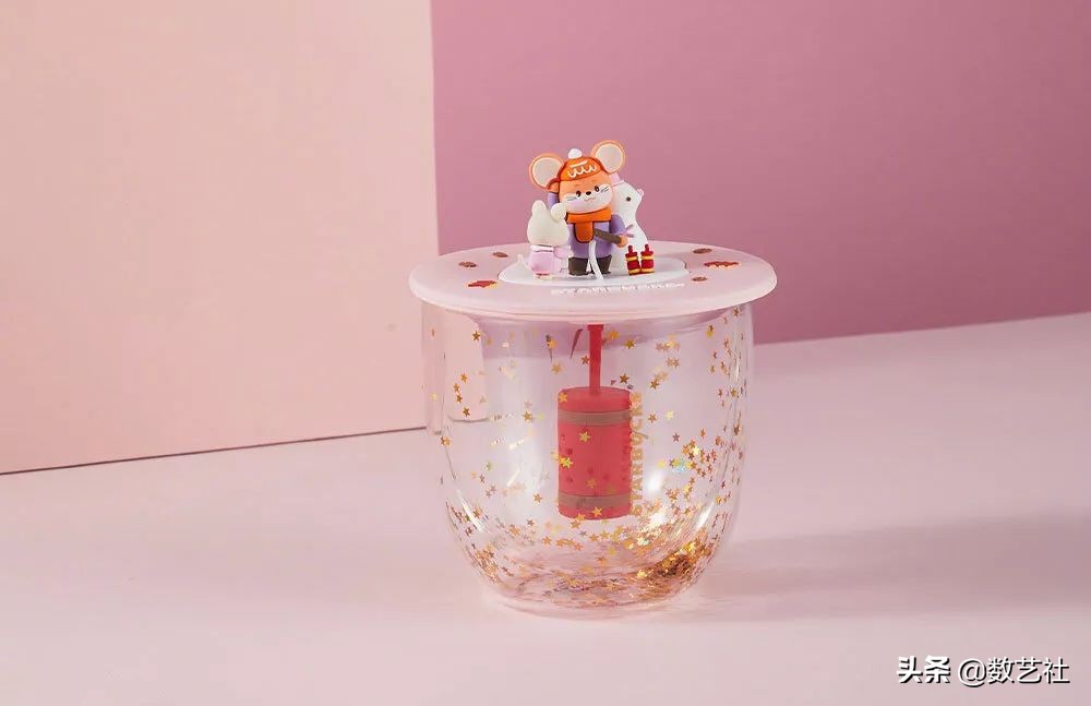 星巴克最近出了什么杯子,星巴克一个被咖啡耽误的杯子设计