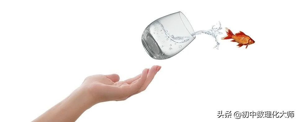 小分子水为什么那么贵,小分子水真有说的那么神奇吗