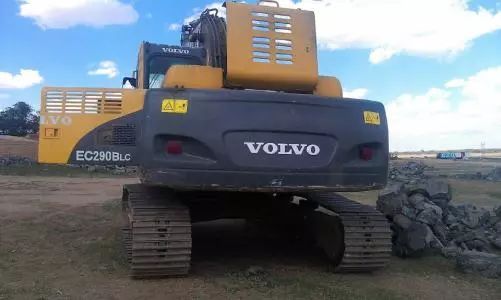 十大品牌挖掘机哪个更好,60型挖掘机排行榜