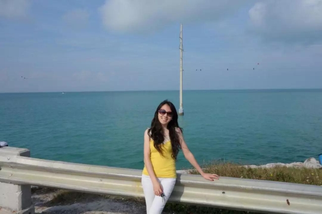 没钱、脱发、单身......被压力包围的你,需要这本书来拯救