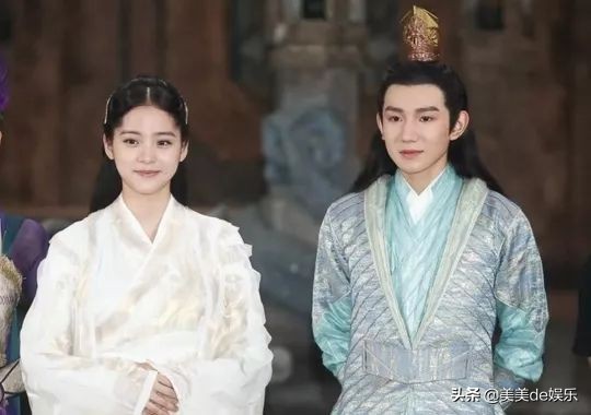 王源暗恋欧阳娜娜，追爱到国外？那他和杨超越的是怎么回事？