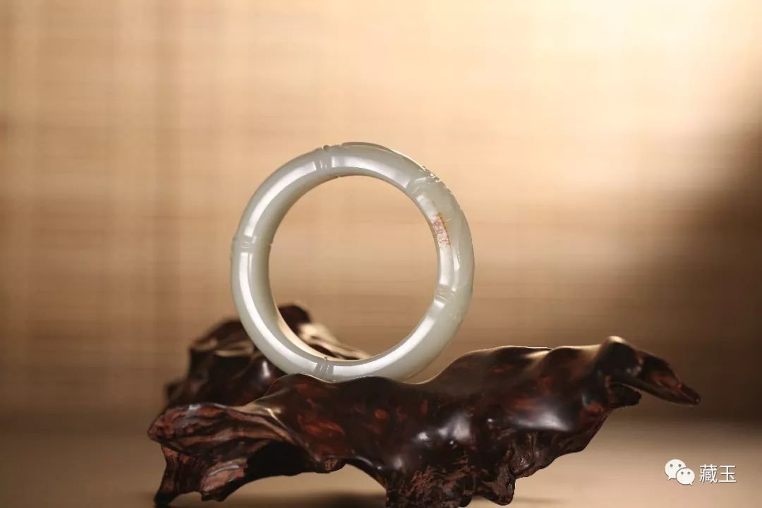 和田玉手镯怎么选才是最好的,和田玉手镯怎么选最好