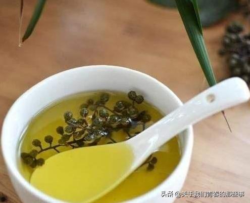 炸花椒油有技巧多加这一步,炸花椒油用把花椒炸糊吗