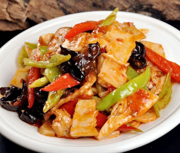 腌制猪肉时，千万别放料酒！厨娘说漏嘴：多加一点它，鲜嫩更入味