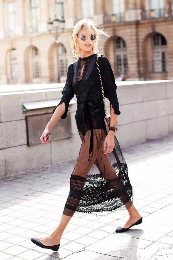 酷似泳衣的Bodysuit究竟是什么？为何许佳琪等都被它的魅力折服？