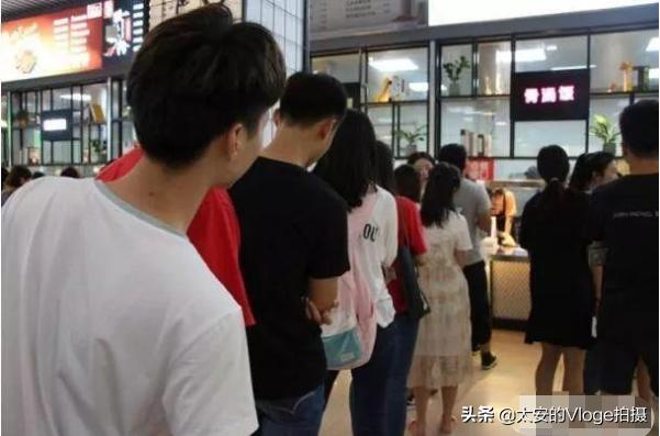 回忆十年前的感受，你会有怎样的心情呢