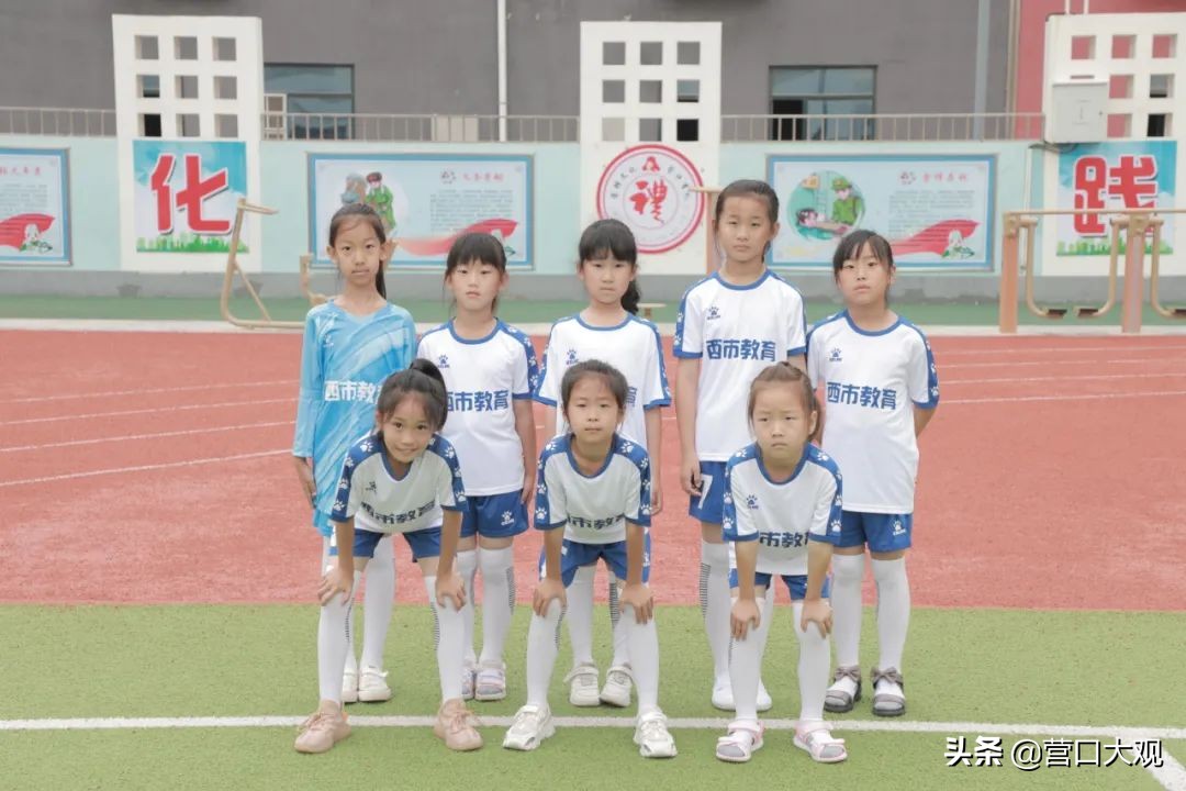 校园足球联赛西乌小学生,小学校园足球联赛夺冠信息报道