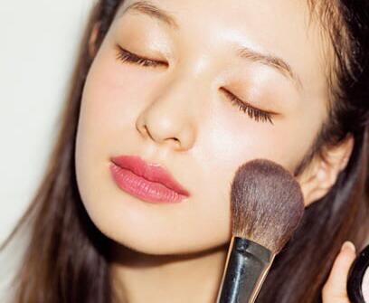 妆容不脱妆的诀窍是什么,妆容不显脏技巧