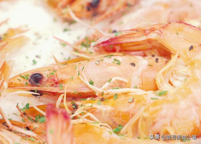 基围虾的家常做法爆炒不辣,基围虾新做法让你的餐桌更丰富