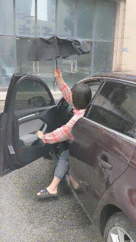 机械自动伞用法,自动收放机械伞