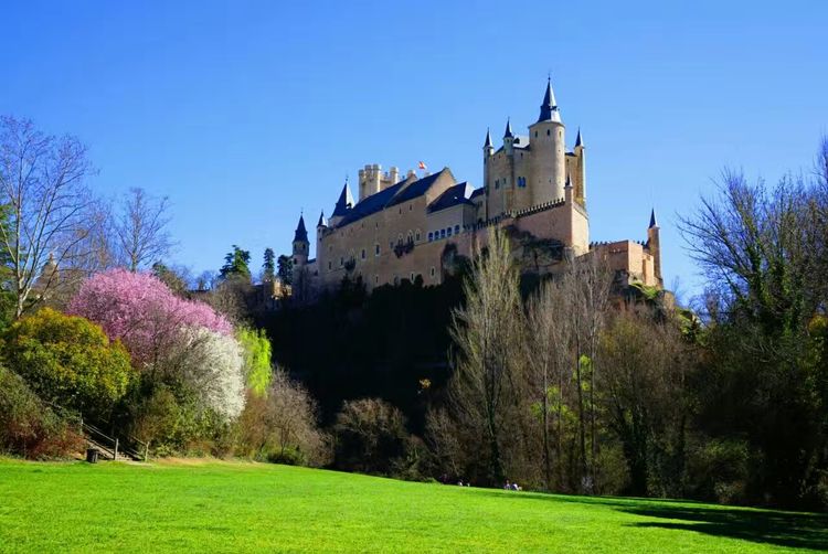 葡萄牙和西班牙哪个值得旅游,西班牙和葡萄牙旅游区别