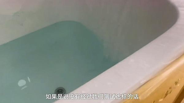 母婴店的员工给婴儿洗澡方法,母婴店给宝宝洗澡的人叫什么岗位