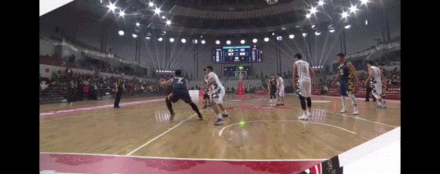 前辽篮天才国手慈善比赛中挑衅业余球员，他的名气曾远超丁彦雨航