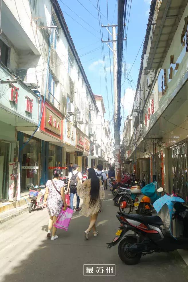 虎丘婚纱一条街2012年,虎丘婚纱城和虎丘婚纱一条街