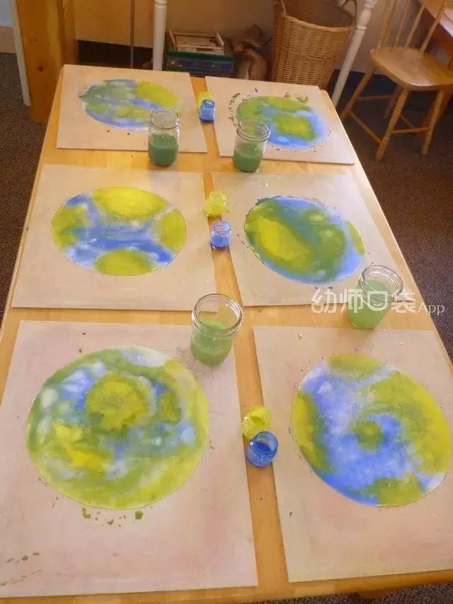 刷屏朋友圈的黑洞照片，借机带孩子来一场太空之旅！