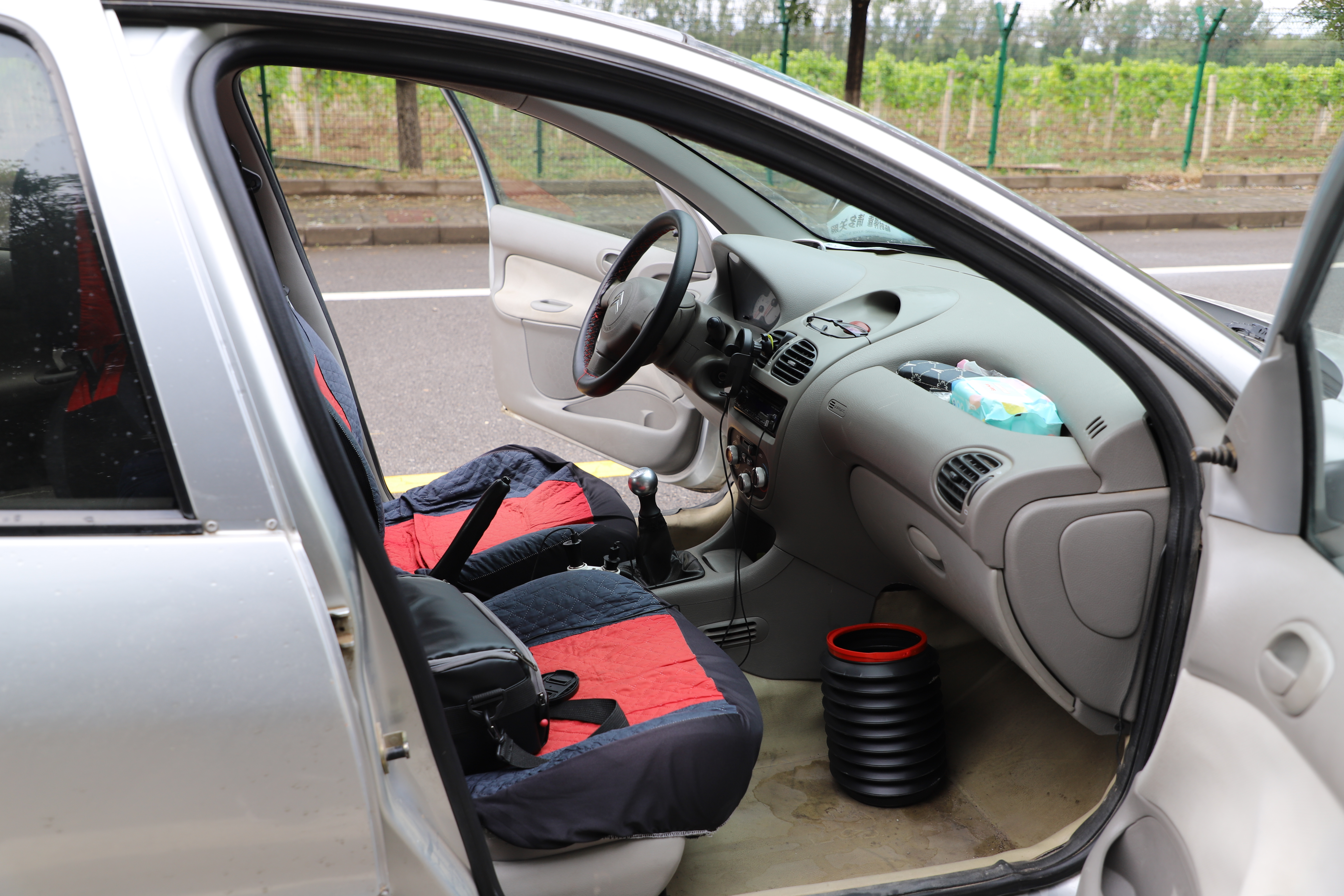 雪铁龙c2真实的驾驶感受,雪铁龙c2两厢驾驶感受