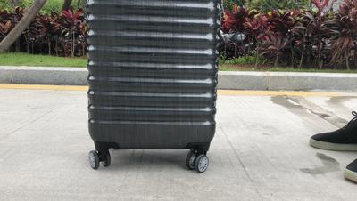 大牌明星都青睐的瑞士行李箱，疯狂4.2折
