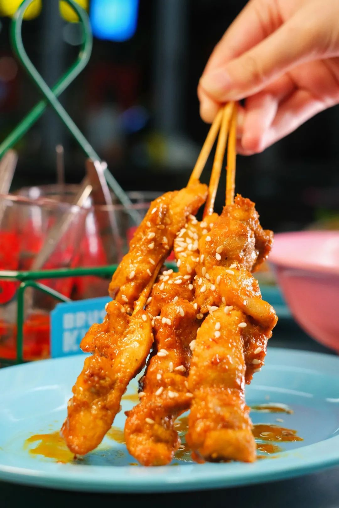 乌山路街上视频,泰国街道最火的小店