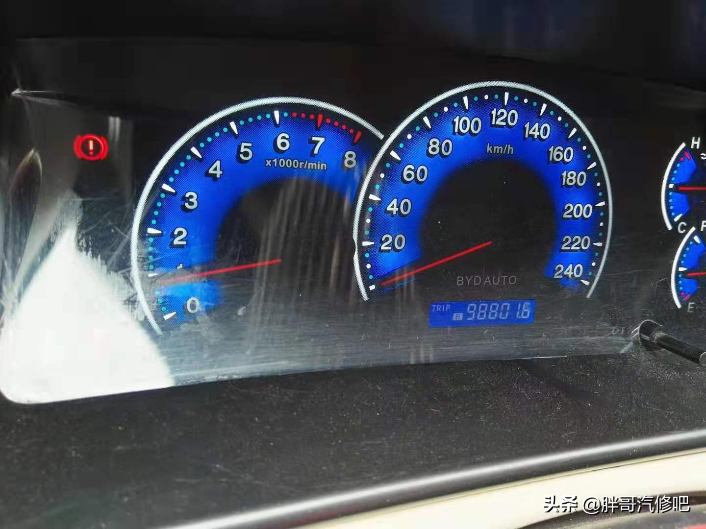 曲轴箱强制通风系统怠速不稳,发动机怠速不稳有没有故障灯