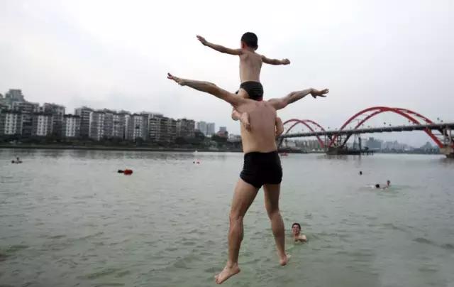 父亲最走心的照片,100张催人泪下的父亲照片