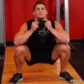 健身不耸肩肩下沉的方法,健身肩一边大一边小怎么锻炼矫正