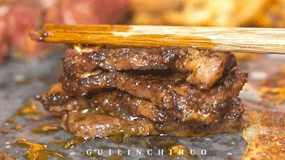 被安利了3年的长沙网红烤肉店,这回在桂林终于吃上了