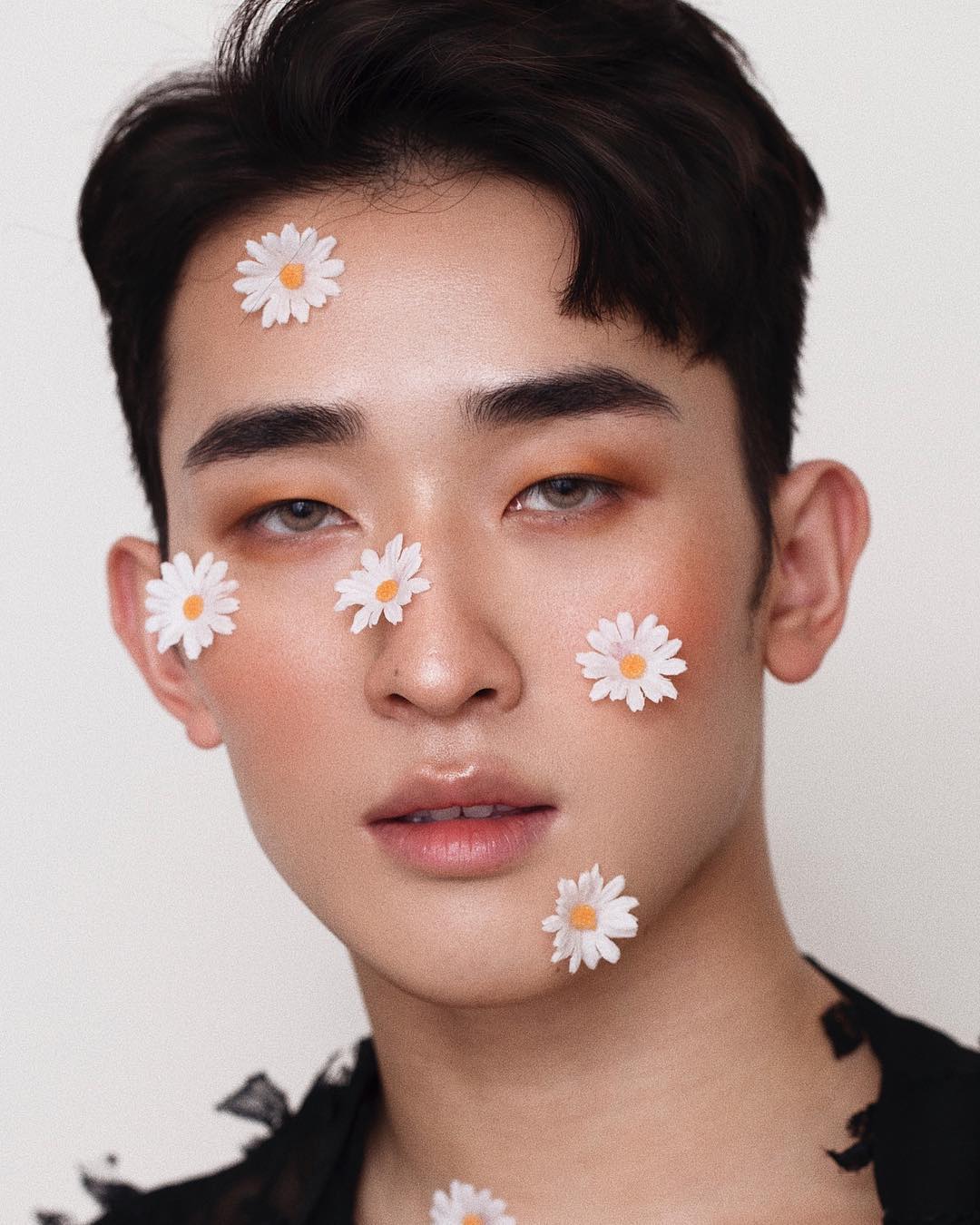 化妆堪称换脸的美妆博主,美妆博主教你温柔妆容