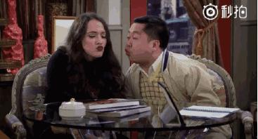 唇炎唇干起皮用什么唇膏,干唇救星唇膏