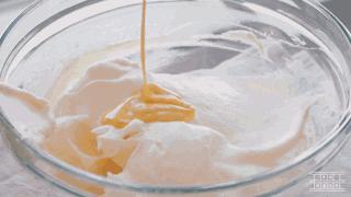 不用去韩国排队,也能吃到火爆的ins的LeBreakLab草莓蛋糕卷