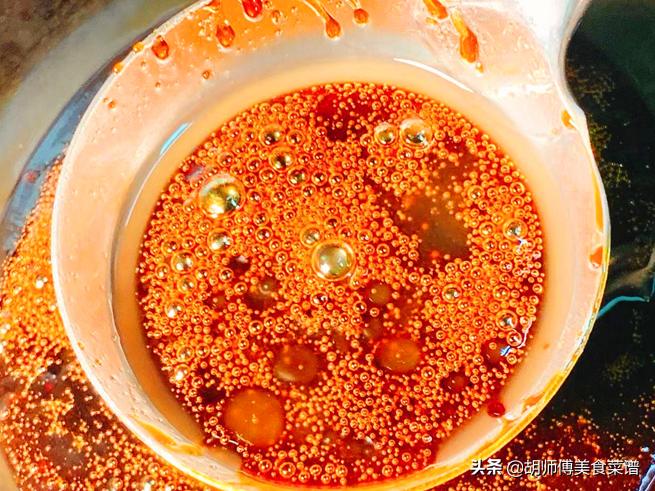 用白糖炒糖色还是冰糖熬糖色,炒糖色要不要翻动