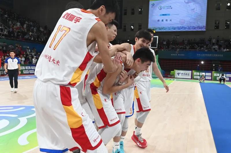 两连冠冠军,两连冠篮球