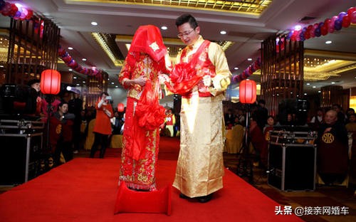 中式婚礼策划布置现场,中式婚礼宴会餐桌布置