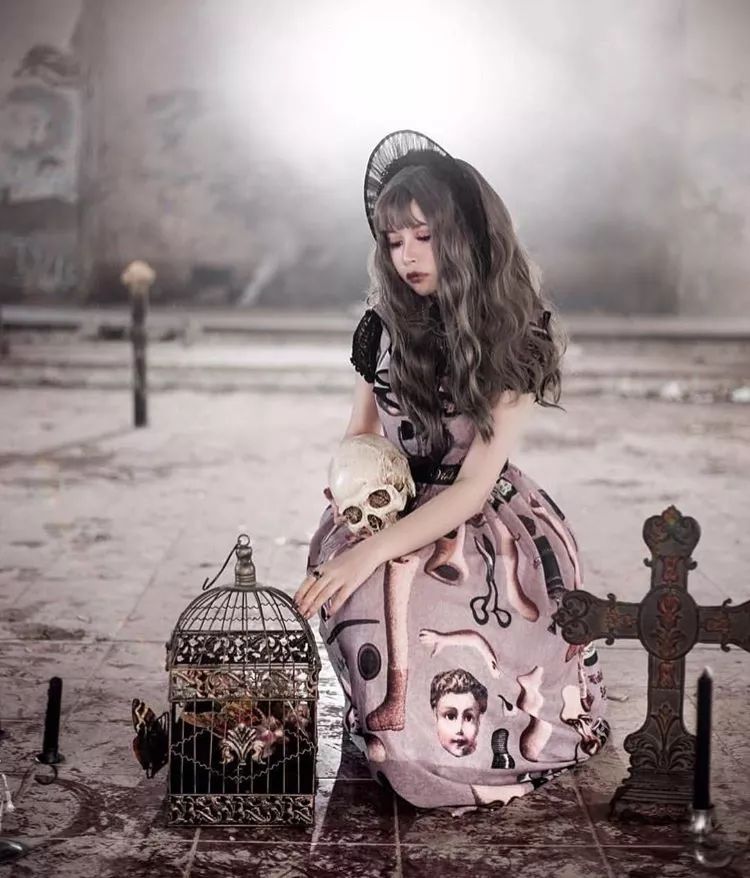 露锁骨洛丽塔洋装,洛丽塔复古洋装