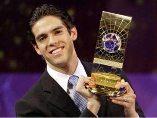 足球十大帅哥卡卡,足坛十大帅哥第一名卡卡