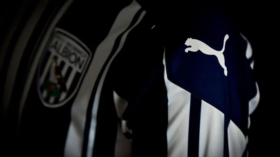 西布朗重返英超,新英格兰2021主场球衣