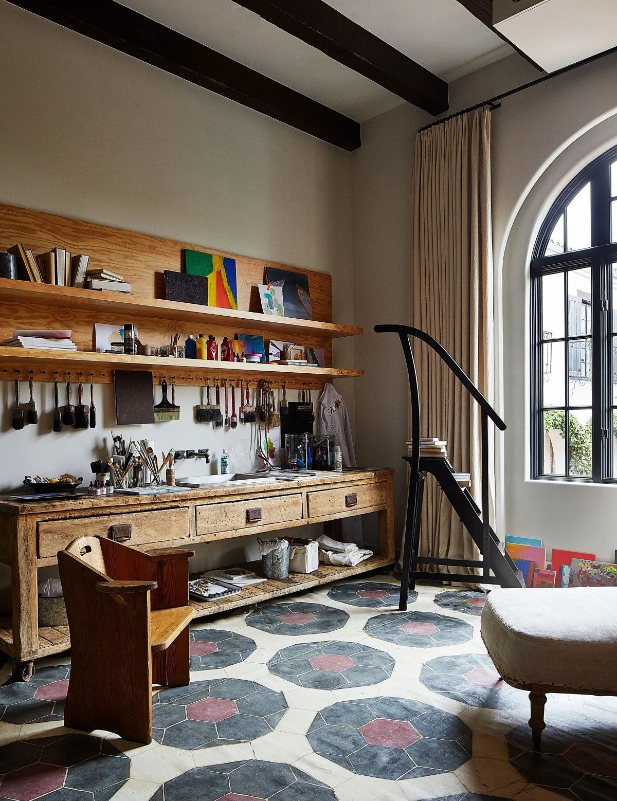 肯达尔詹娜的豪宅,超模肯达尔·詹娜现身洛杉矶