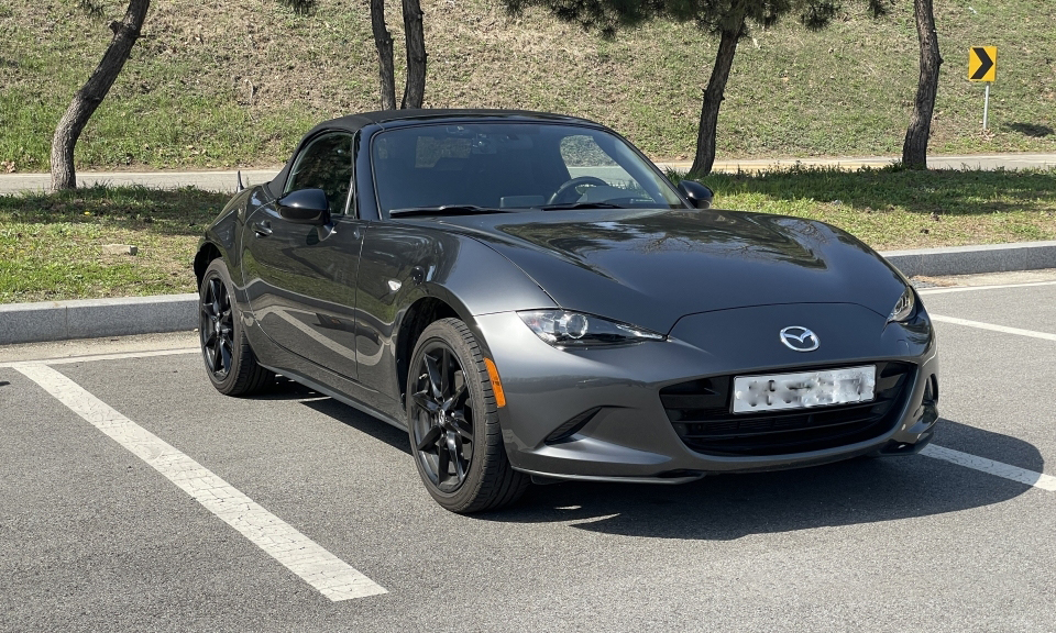 四款最具魅力的敞篷车推荐,最受欢迎的硬顶敞篷车有哪些