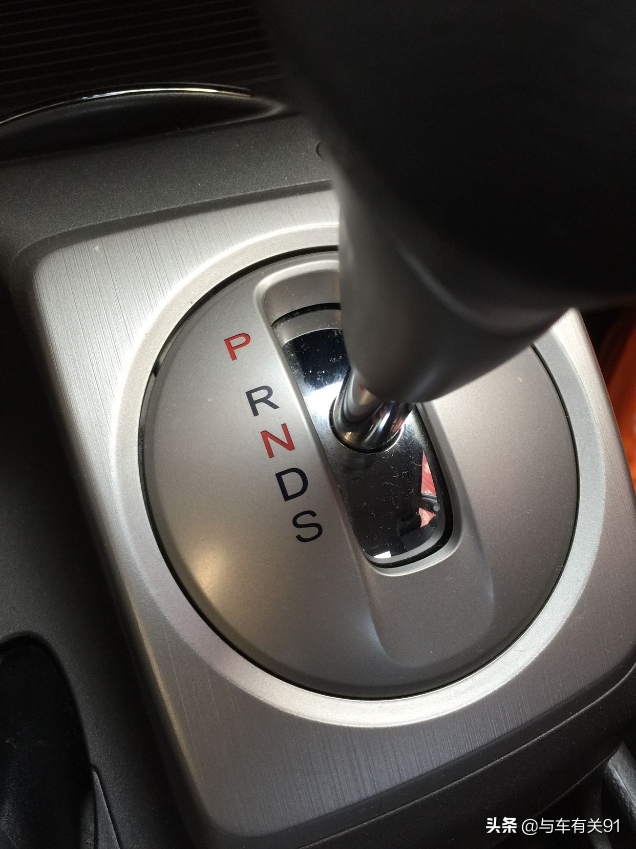 自动挡都有m挡的正确使用方法,自动挡的m挡如何使用