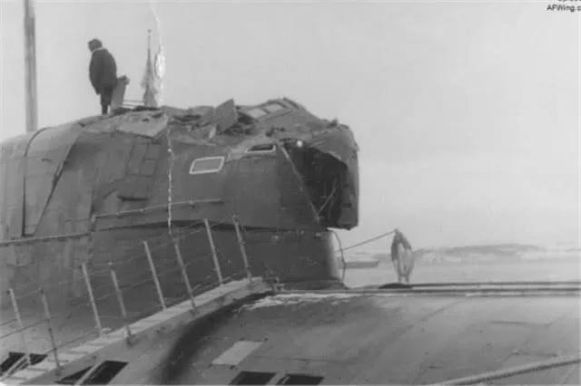 我舰奉命撞击你舰苏联,苏军军舰奉命撞击美舰