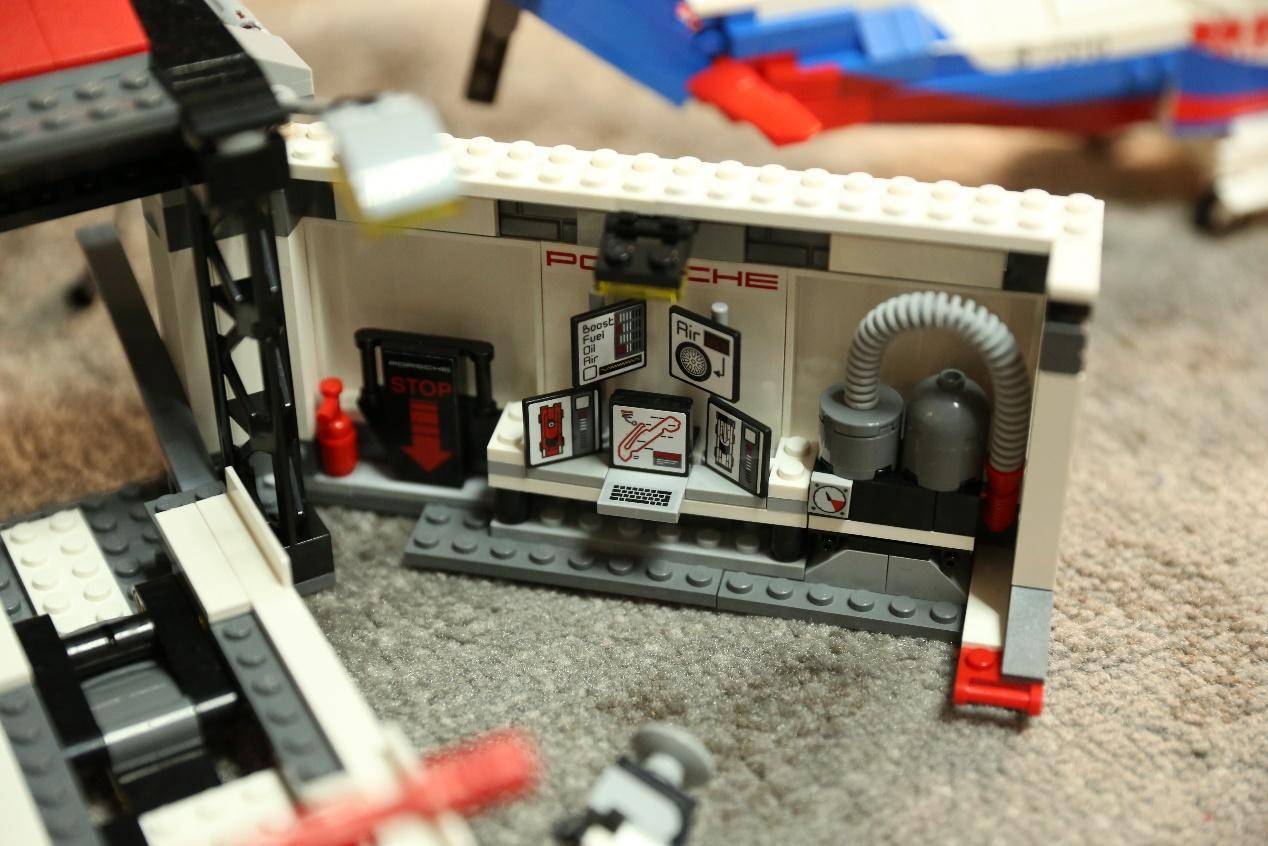 乐高新手拼搭700多颗粒的积木,乐高大块积木拼搭