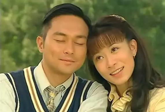 港圈女星是怎么被*养包**的？