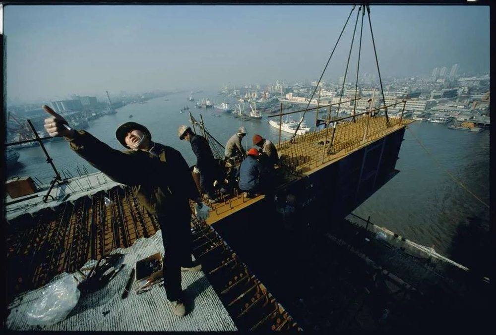 那个开放、捞金、激情的90时代，才仅仅过去了20年而已