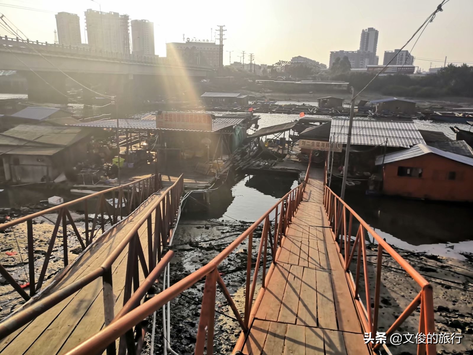 从防城港到东兴金滩需要多久时间,去防城港的簕山古渔村