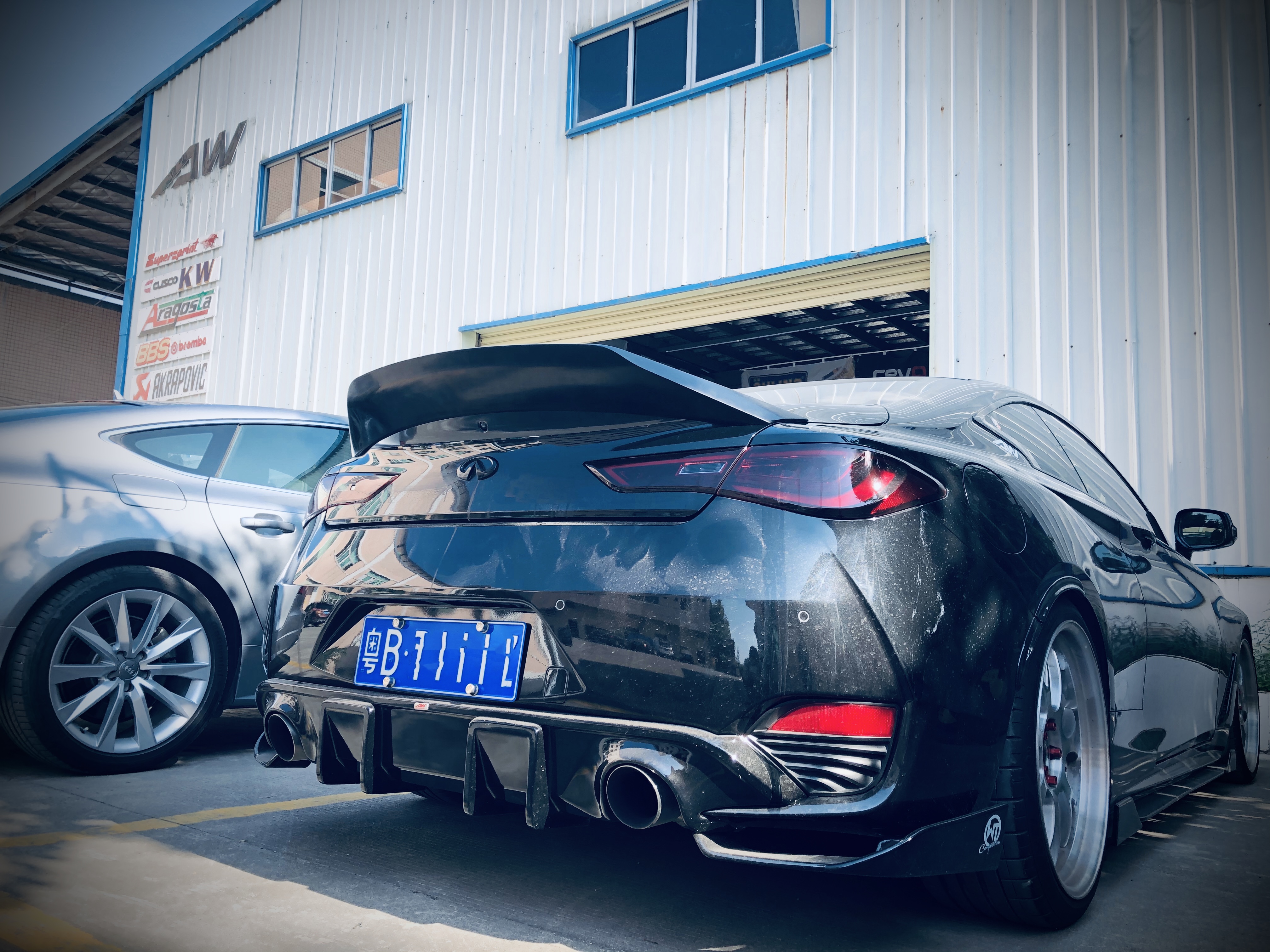 巅峰极速英菲尼迪q60改装,英菲尼迪q60改黑武士